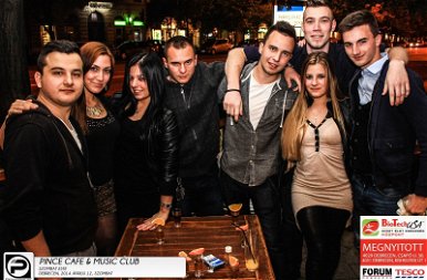 Debrecen,Pince Café &amp; Music Club- 2014. Április 12., szombat este