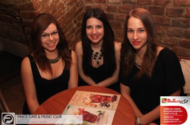 Debrecen, Pince Café &amp; Music Club - 2014. Május 10., Szombat
