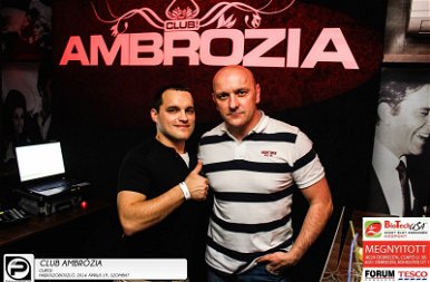 Debrecen, Club Ambrózia- 2014. Április 19., szombat este